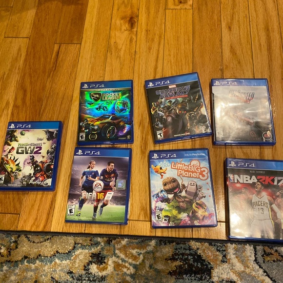 PS4 Games - Picture 1 of 5